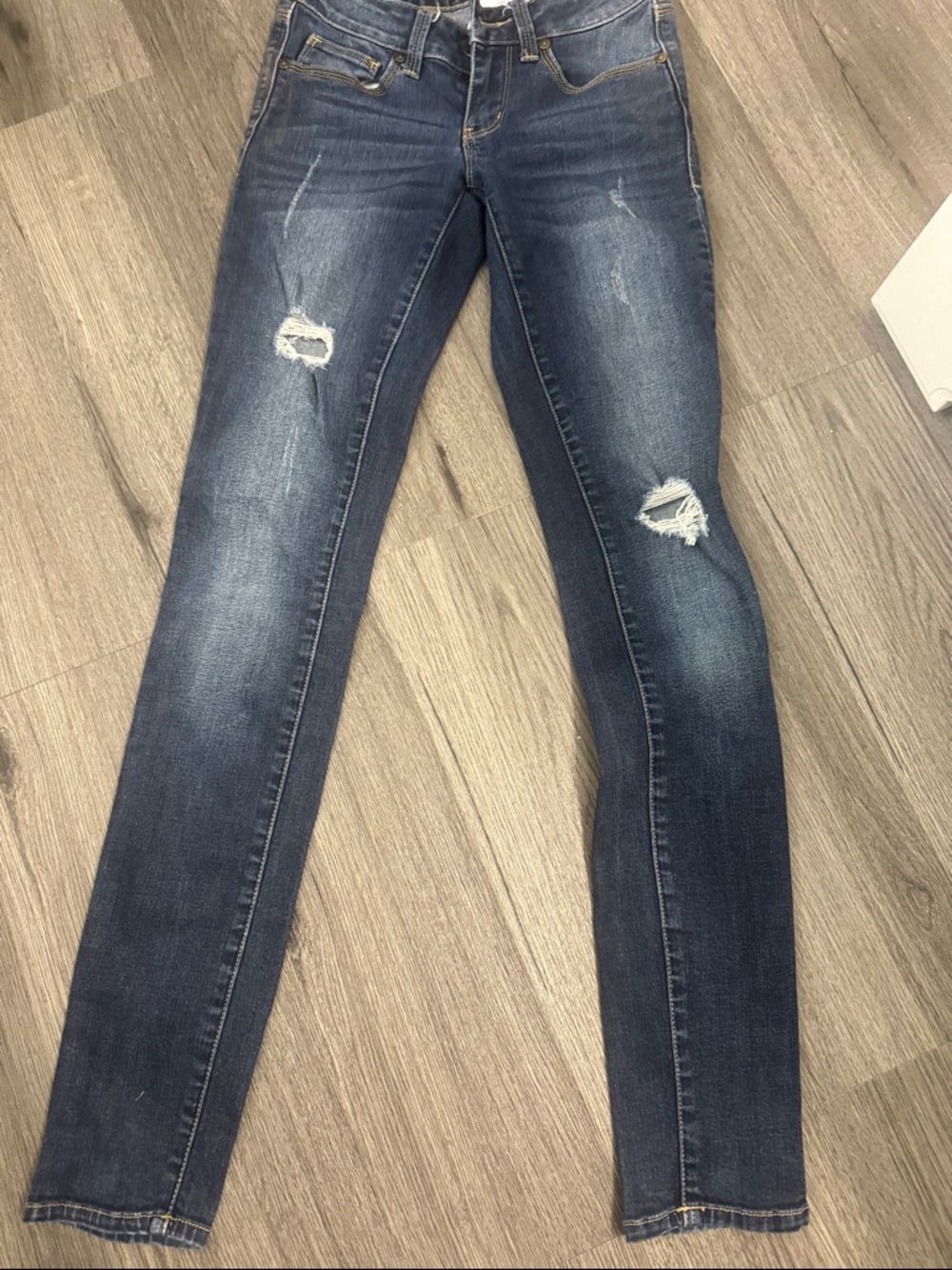 Guess Dark Wash Ripped Skinny Jeans